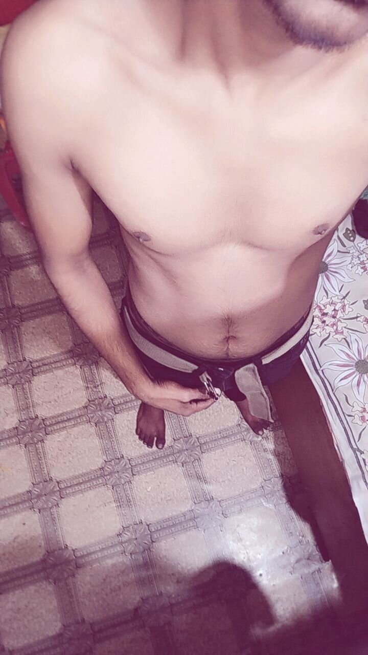 XXX Porn Photo of Nude male_hub 1