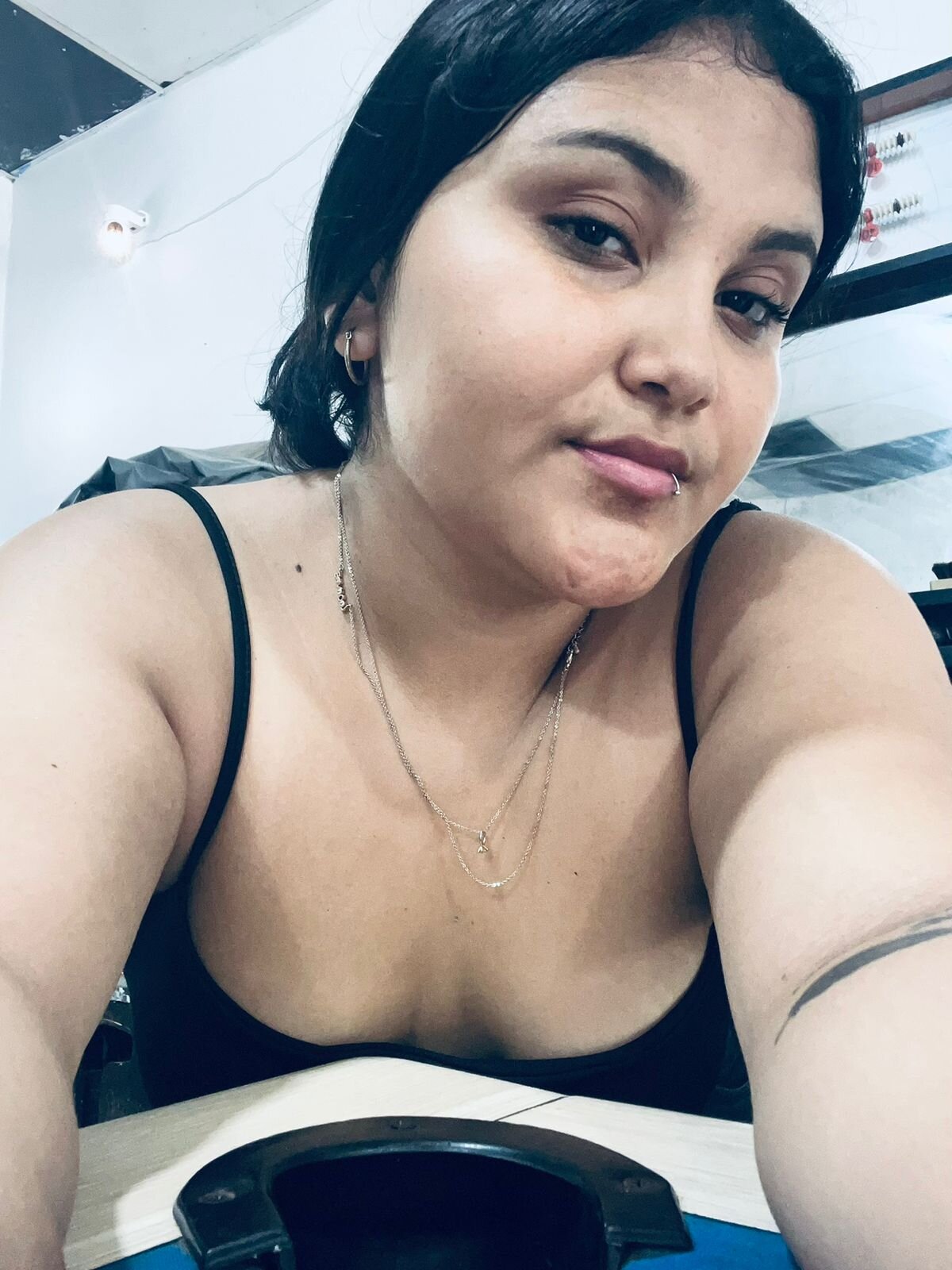 XXX Porn Photo of Nude karina_tetona 2