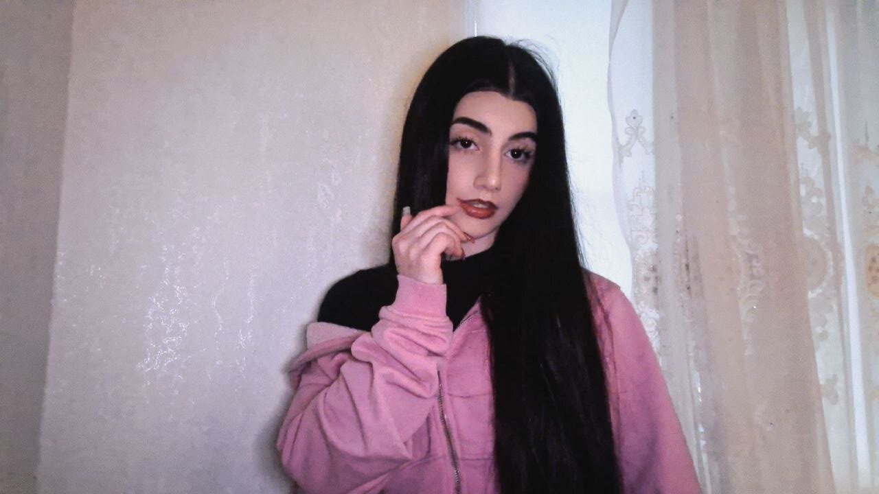 XXX Porn Photo of Nude MelanieMooor 15
