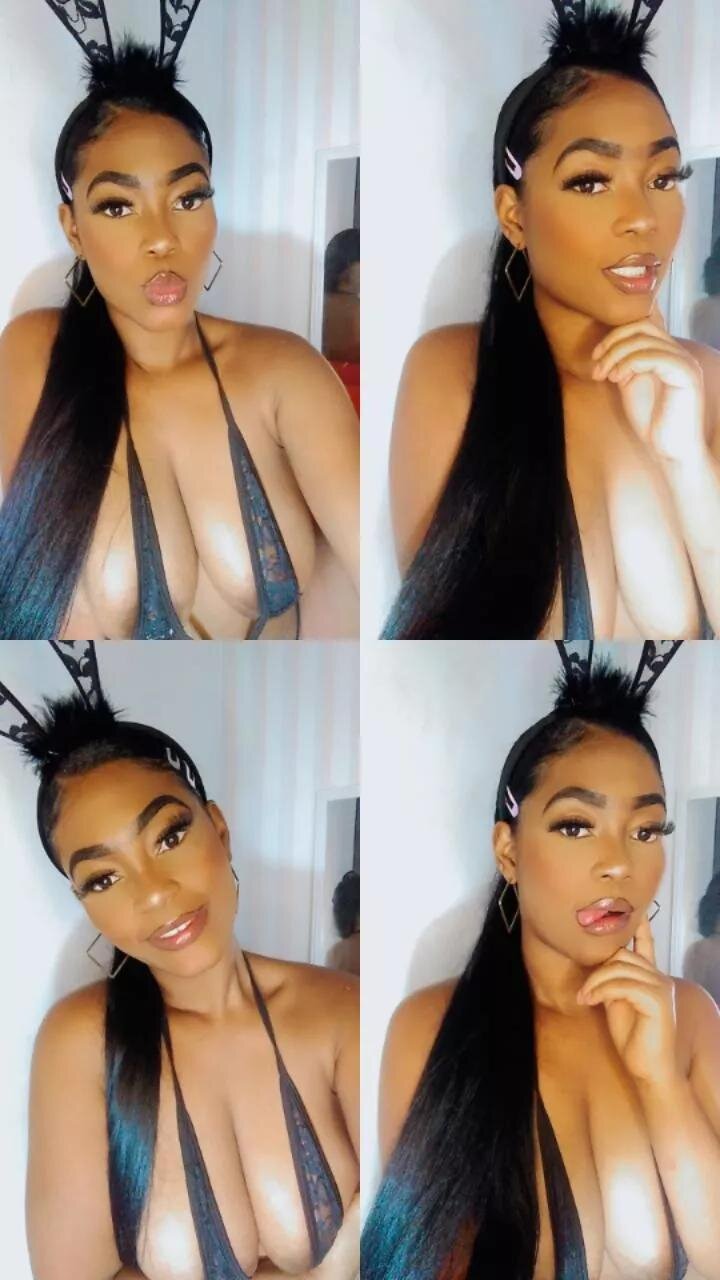 XXX Porn Photo of Nude EvelynHeather 14