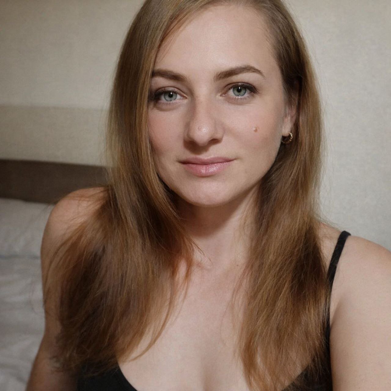 XXX Porn Photo of Nude Golden_Muse 7