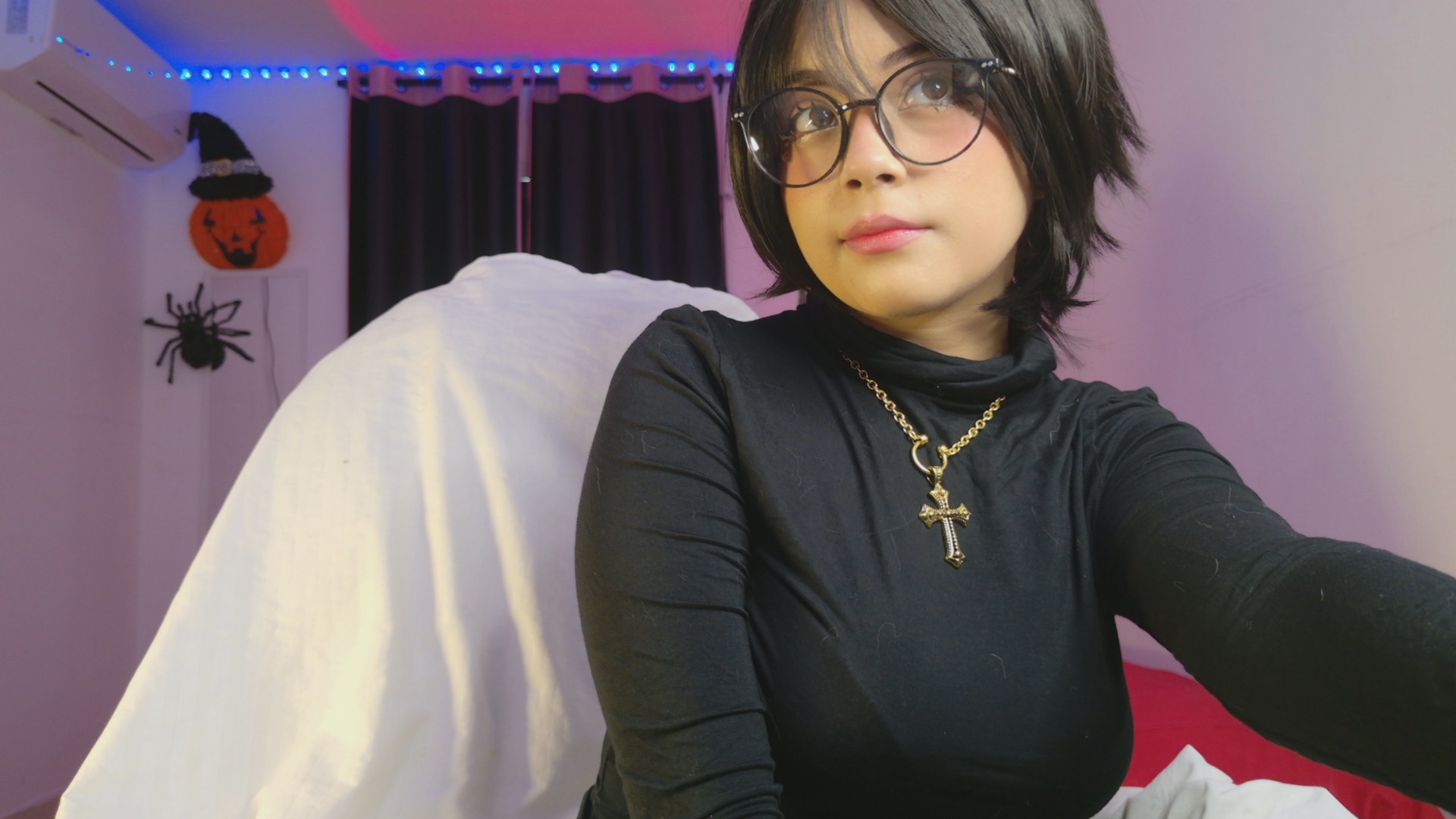 XXX Porn Photo of Nude EmillieX 4