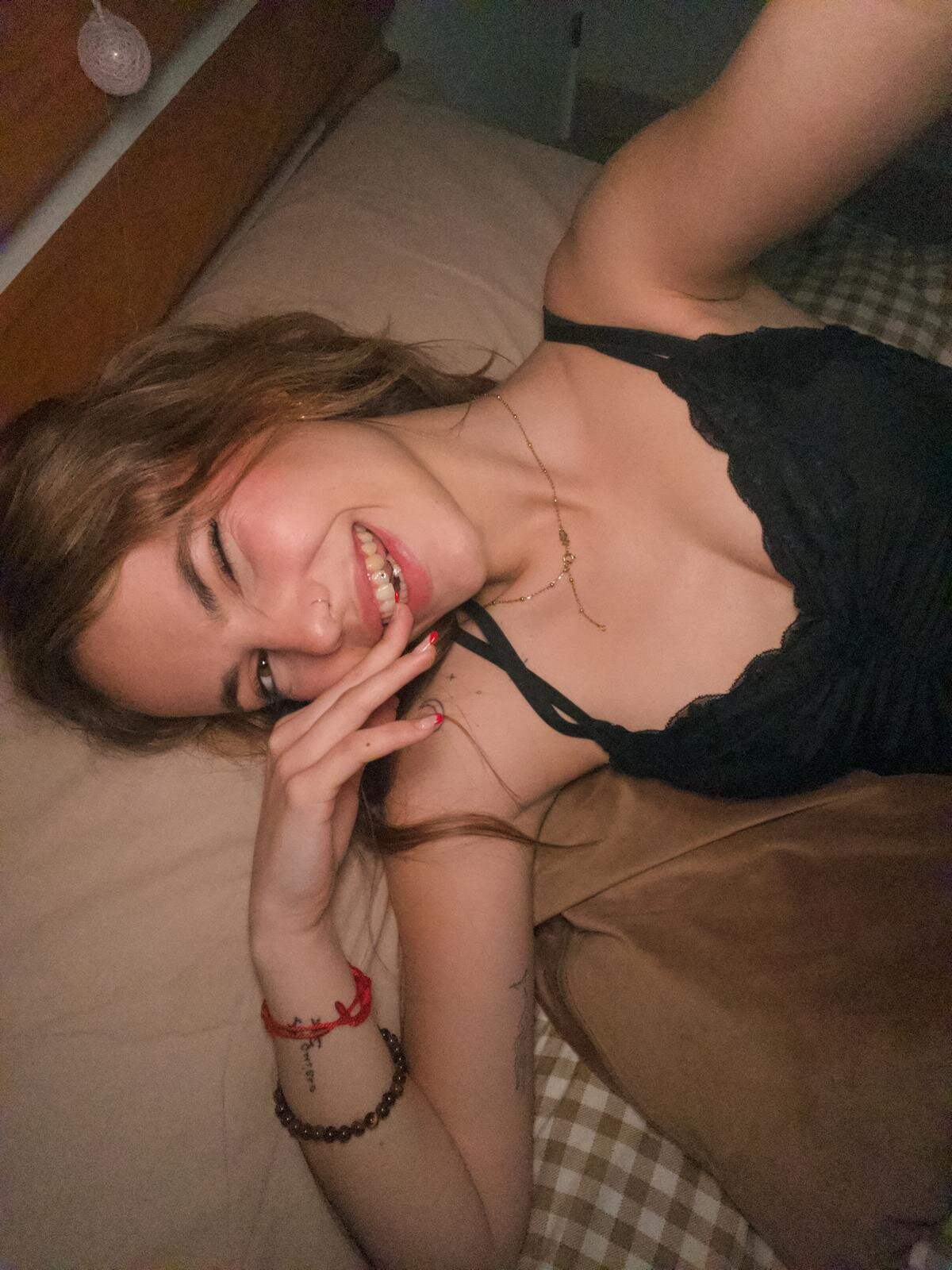 XXX Porn Photo of Nude LeaWet 3