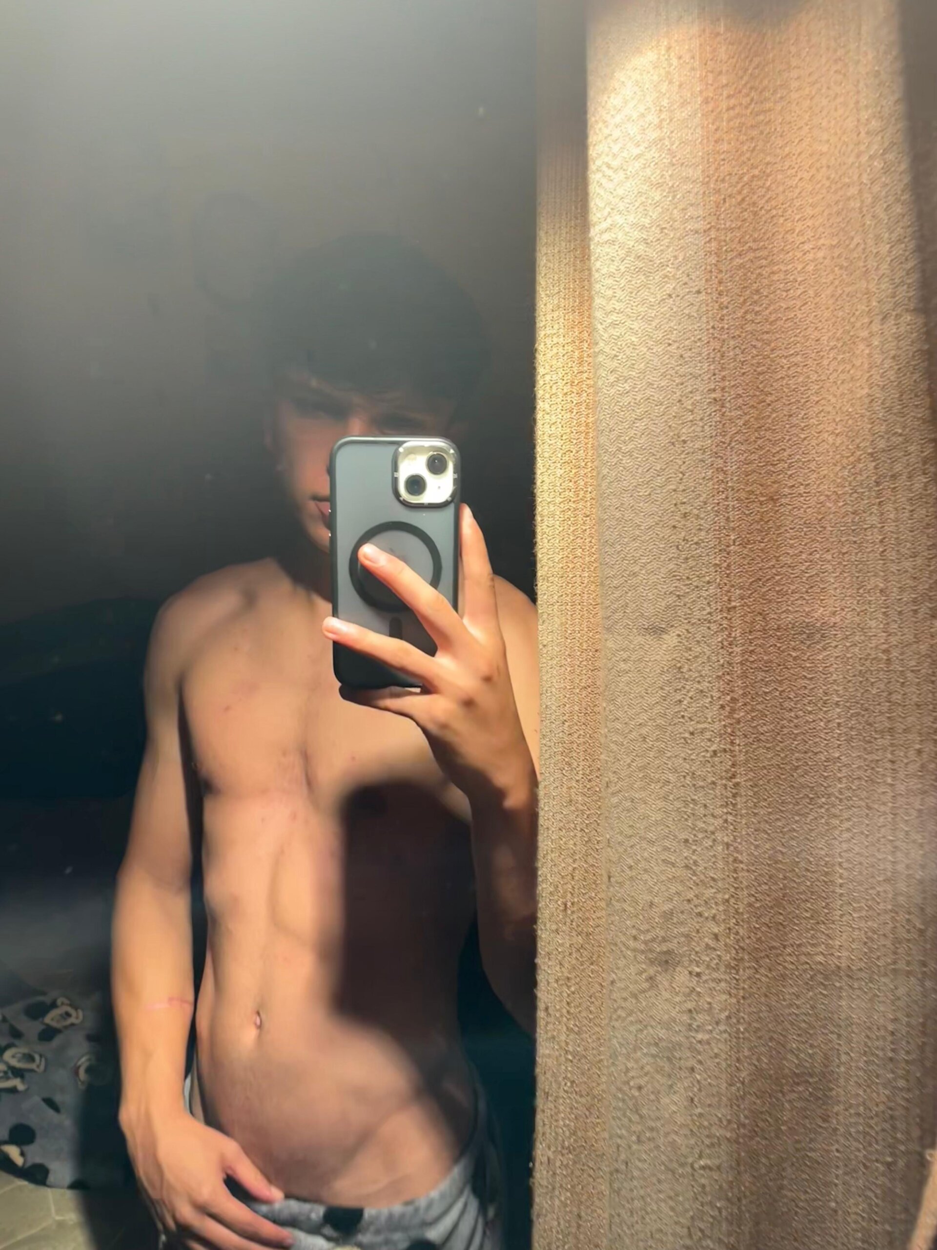 XXX Porn Photo of Nude fabian_pena 3
