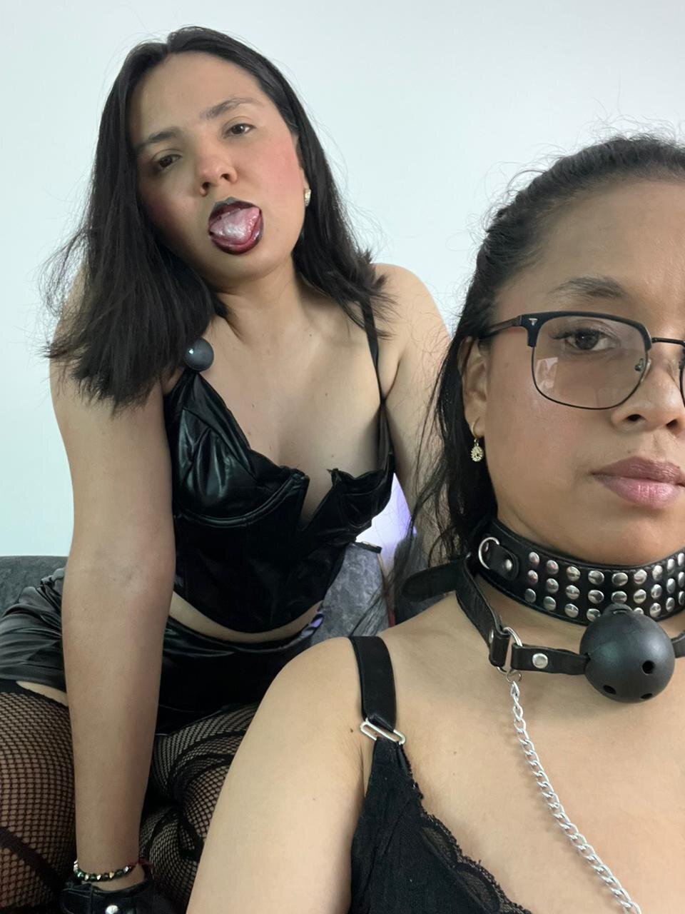 XXX Porn Photo of Nude camilahysarah 9