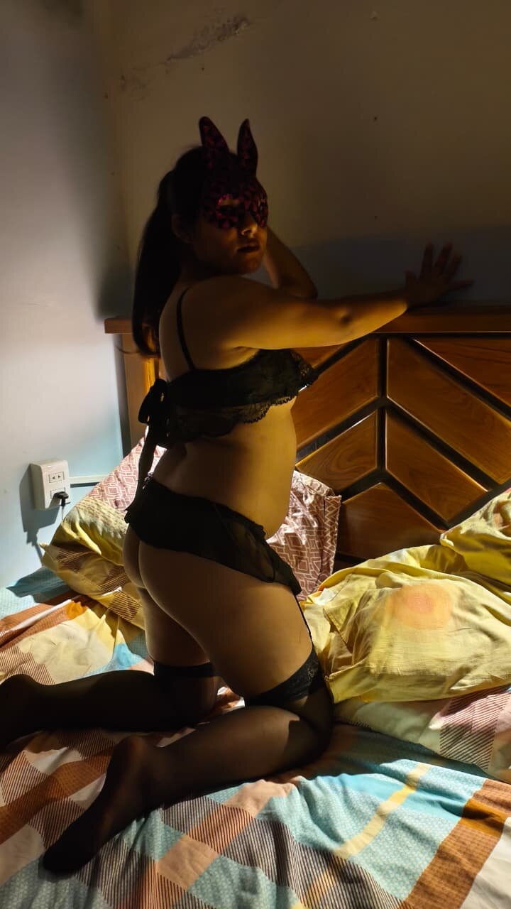 XXX Porn Photo of Nude REYNAMISTERIO 3