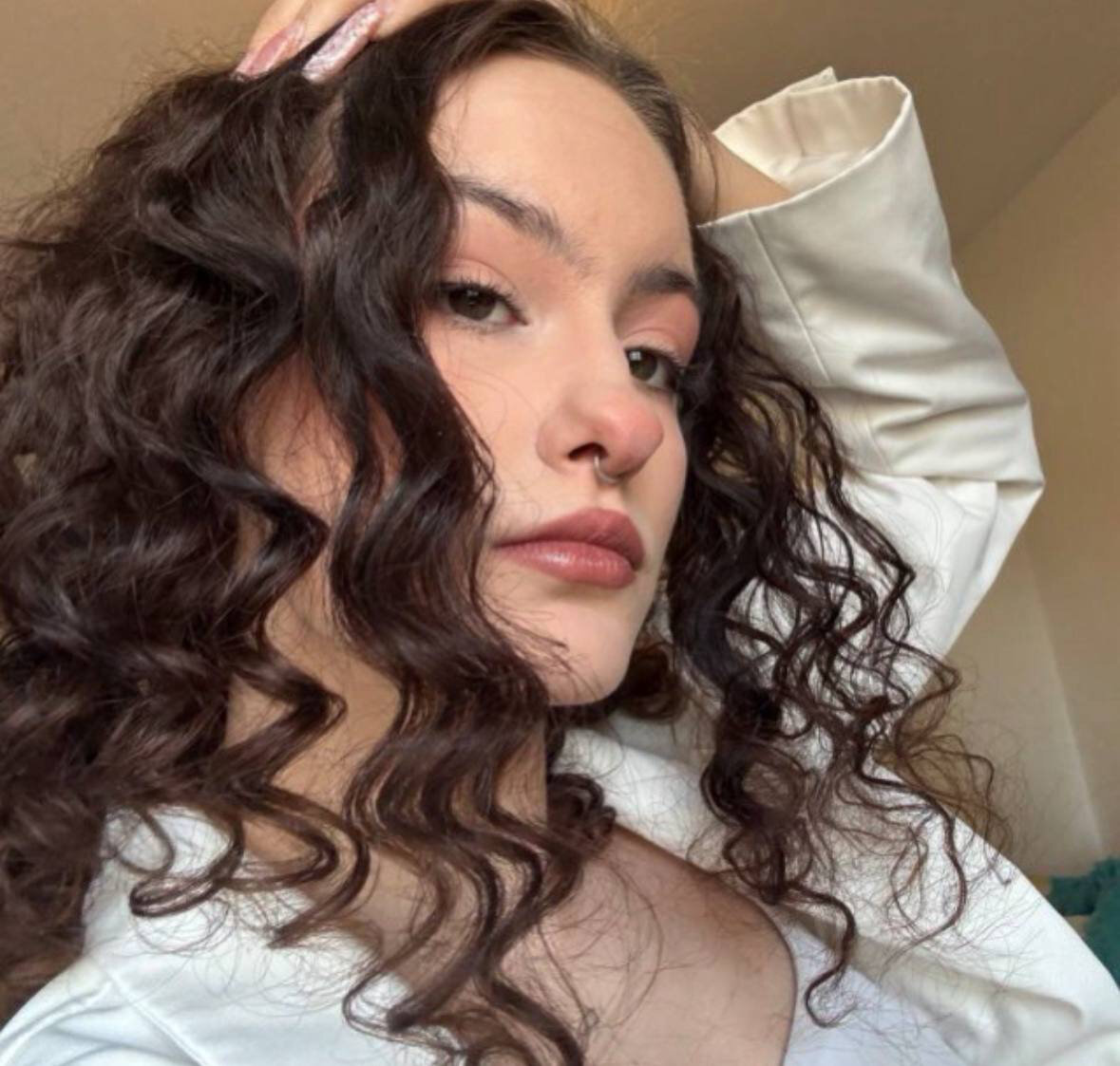 XXX Porn Photo of Nude LaraeRodeigues 5