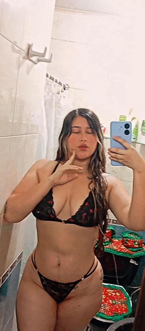 XXX Porn Photo of Nude Emily__RoseX 4