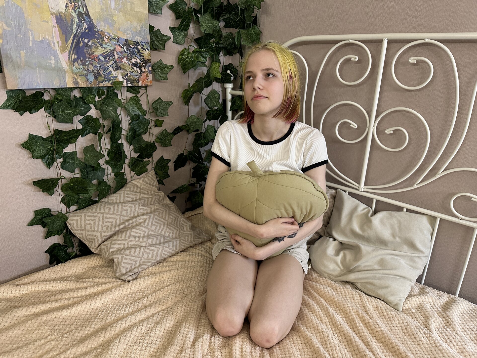 XXX Porn Photo of Nude MitaSide 6