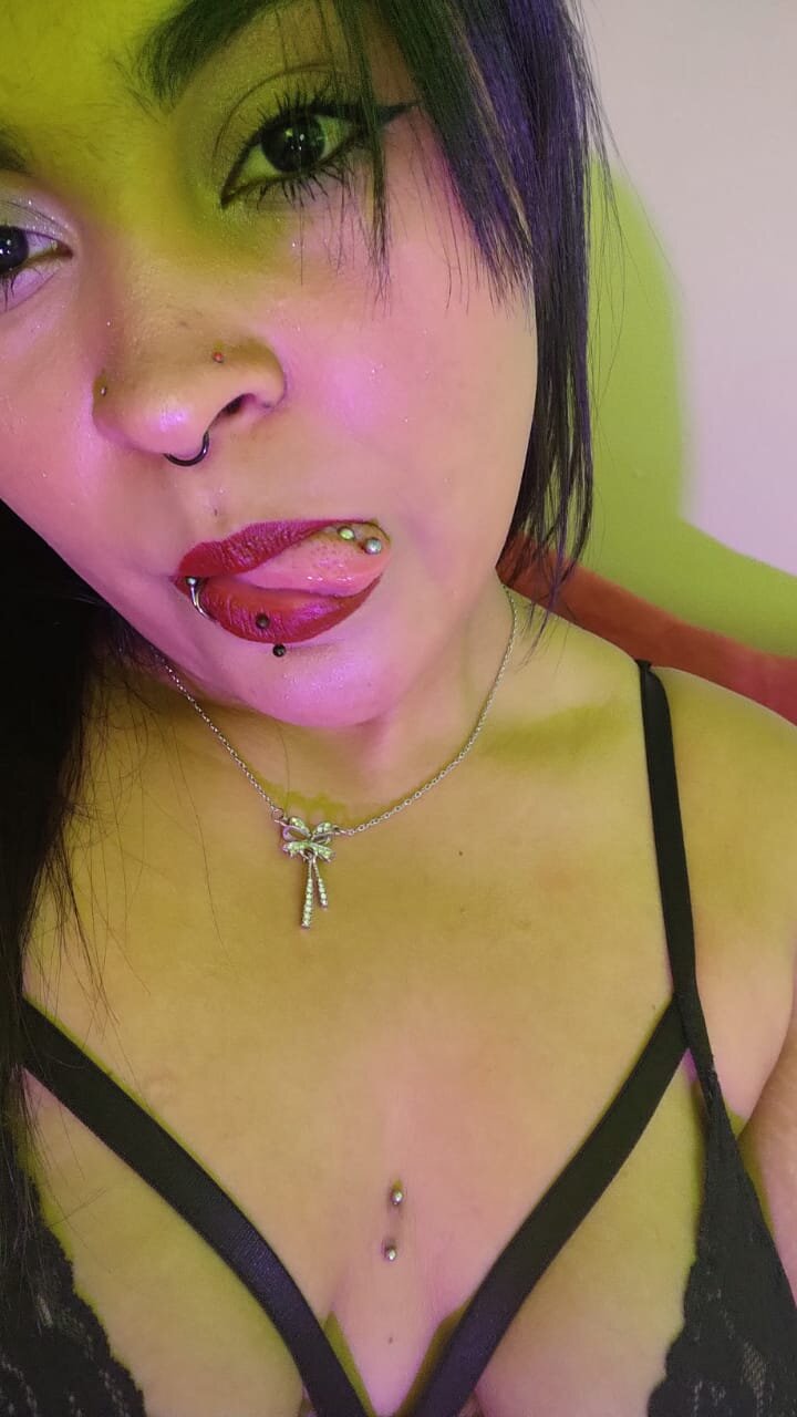 XXX Porn Photo of Nude Ashlye_rose0 2