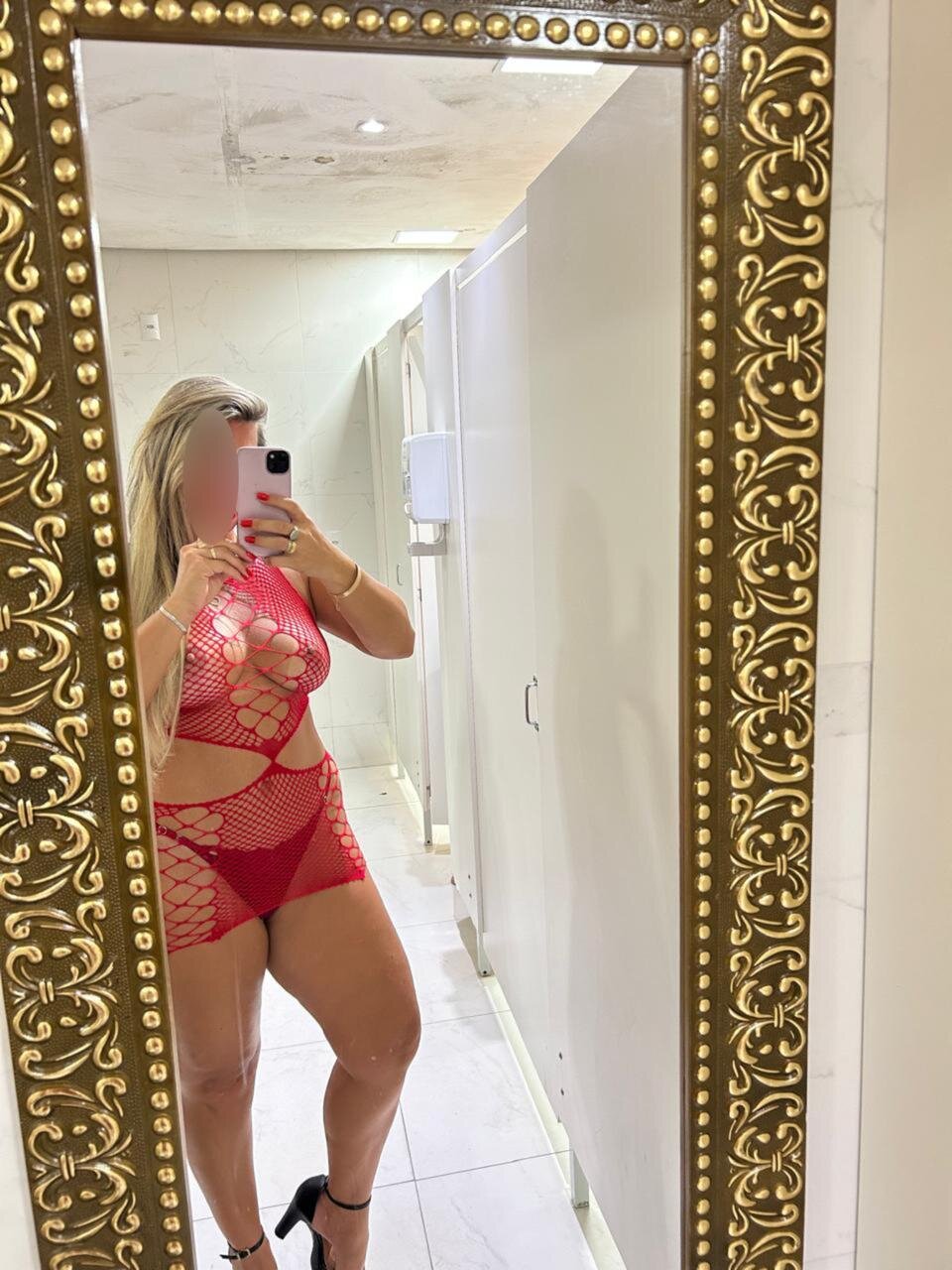 XXX Porn Photo of Nude SraEspumante 1