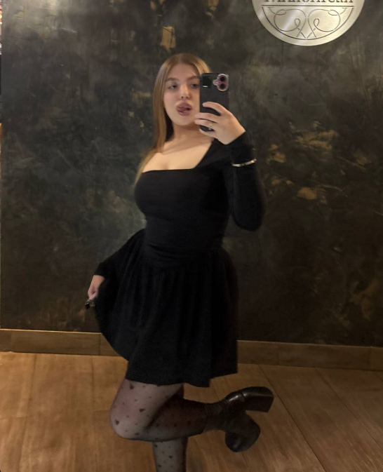 XXX Porn Photo of Nude LeahSablea 3