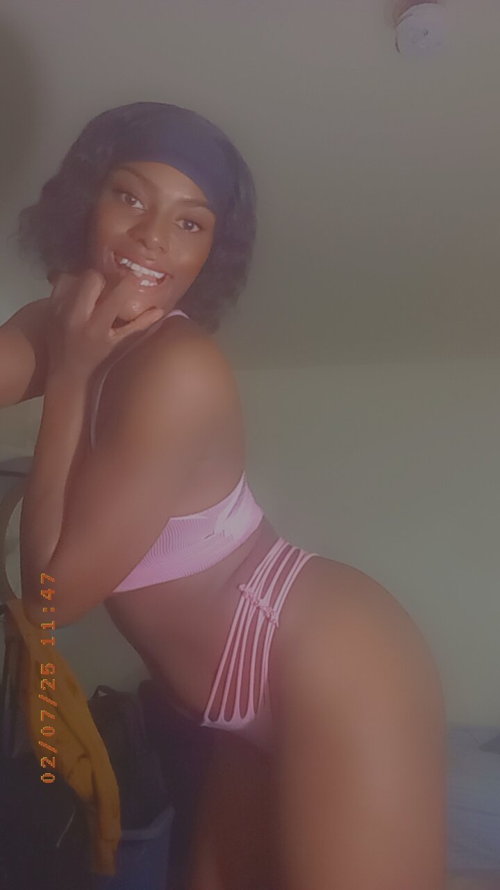 XXX Porn Photo of Nude Wettebonnyy 1