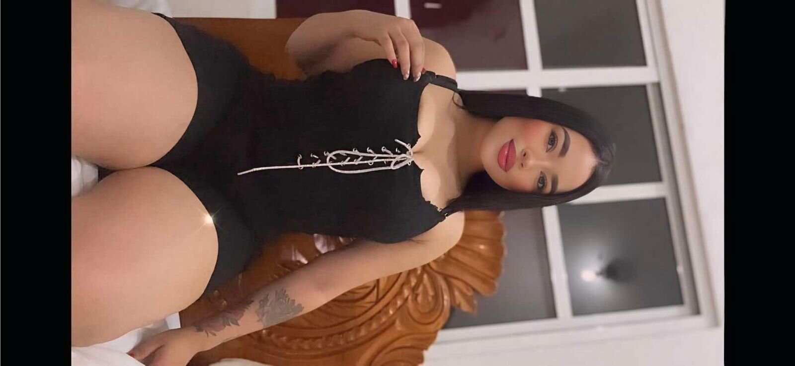 XXX Porn Photo of Nude AnthonellaSweet 13