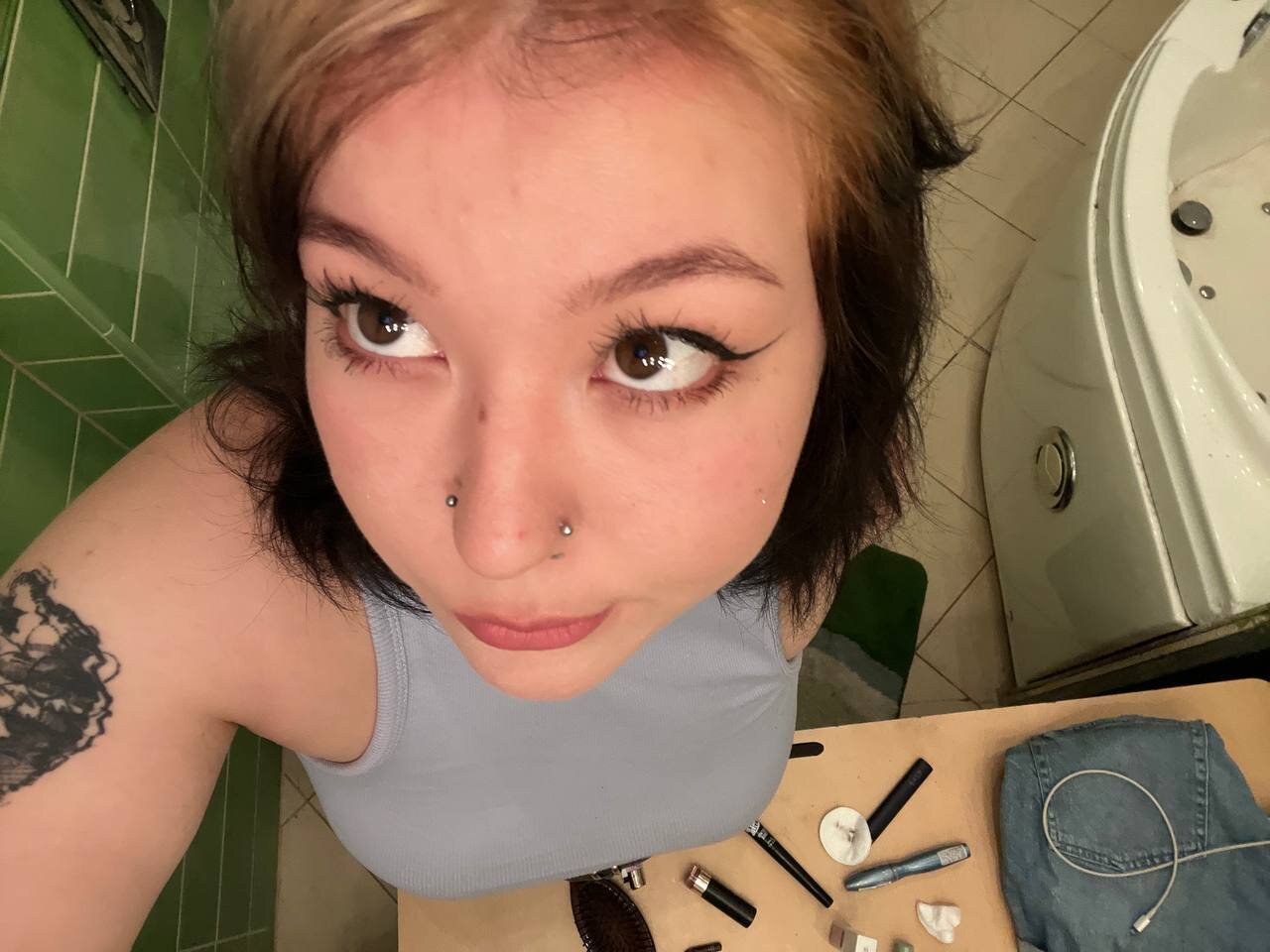 XXX Porn Photo of Nude GraciaWirght 5