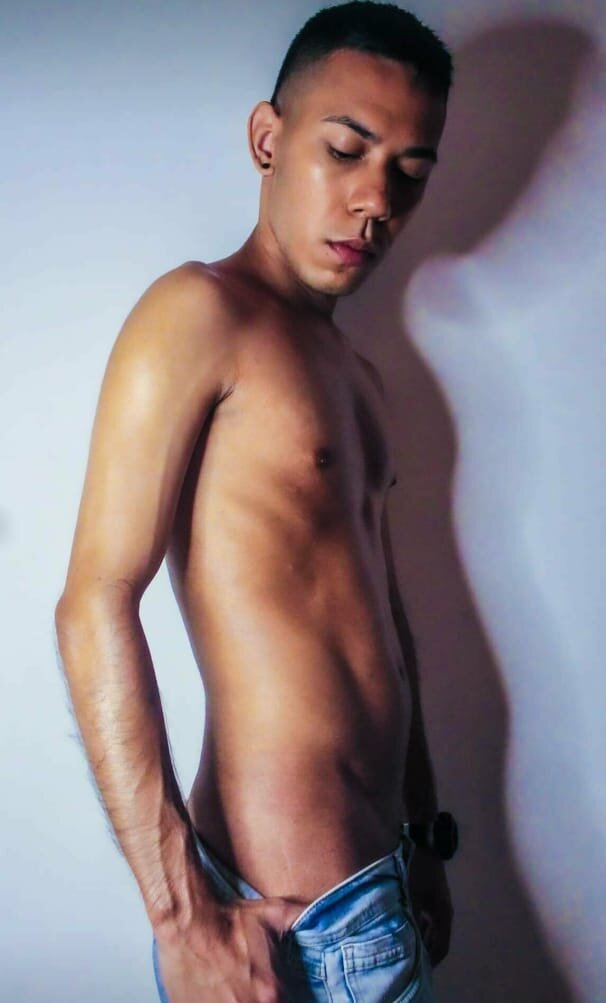 XXX Porn Photo of Nude Aronxxs 3