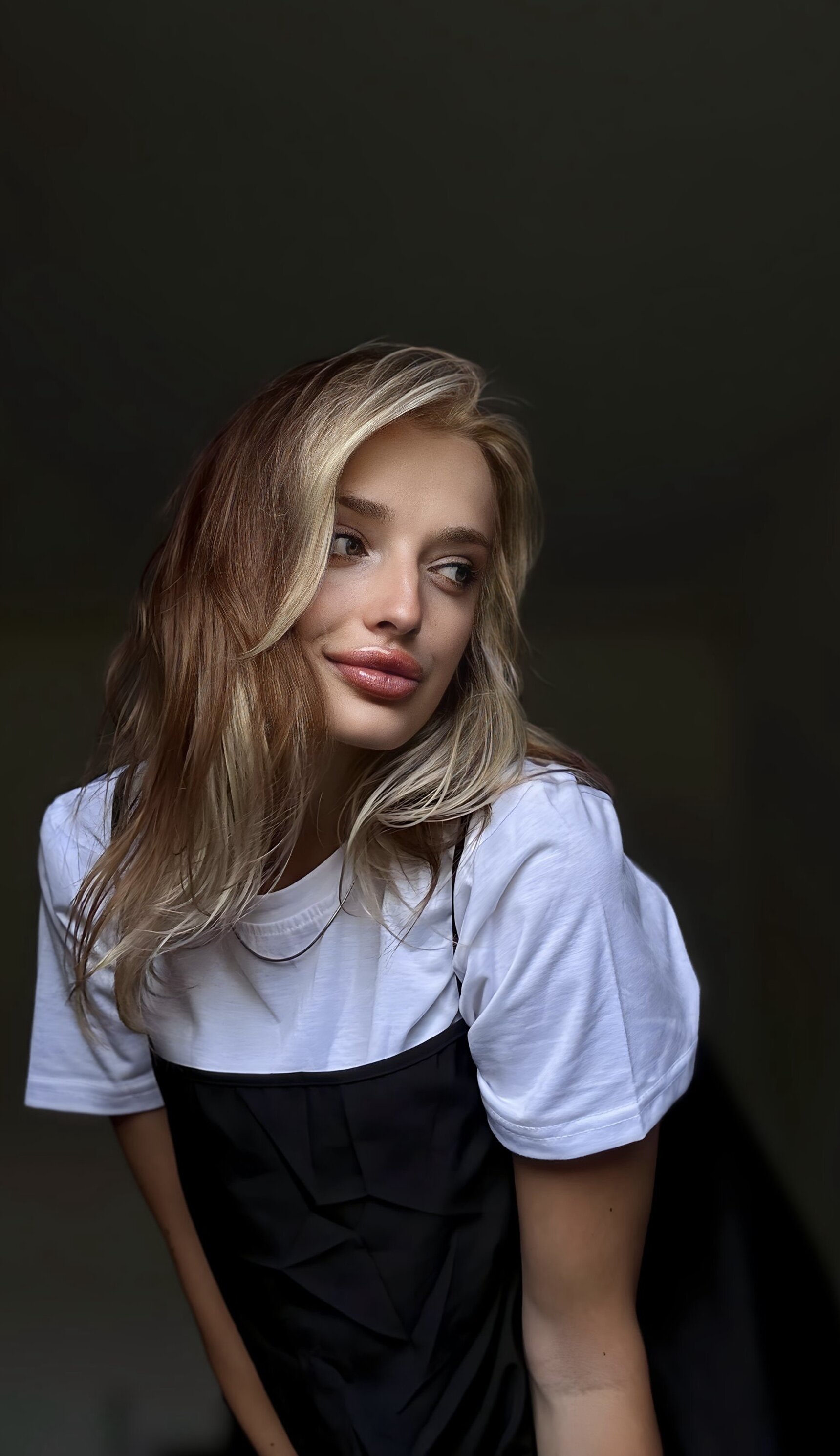 XXX Porn Photo of Nude silentvelvettrap 2