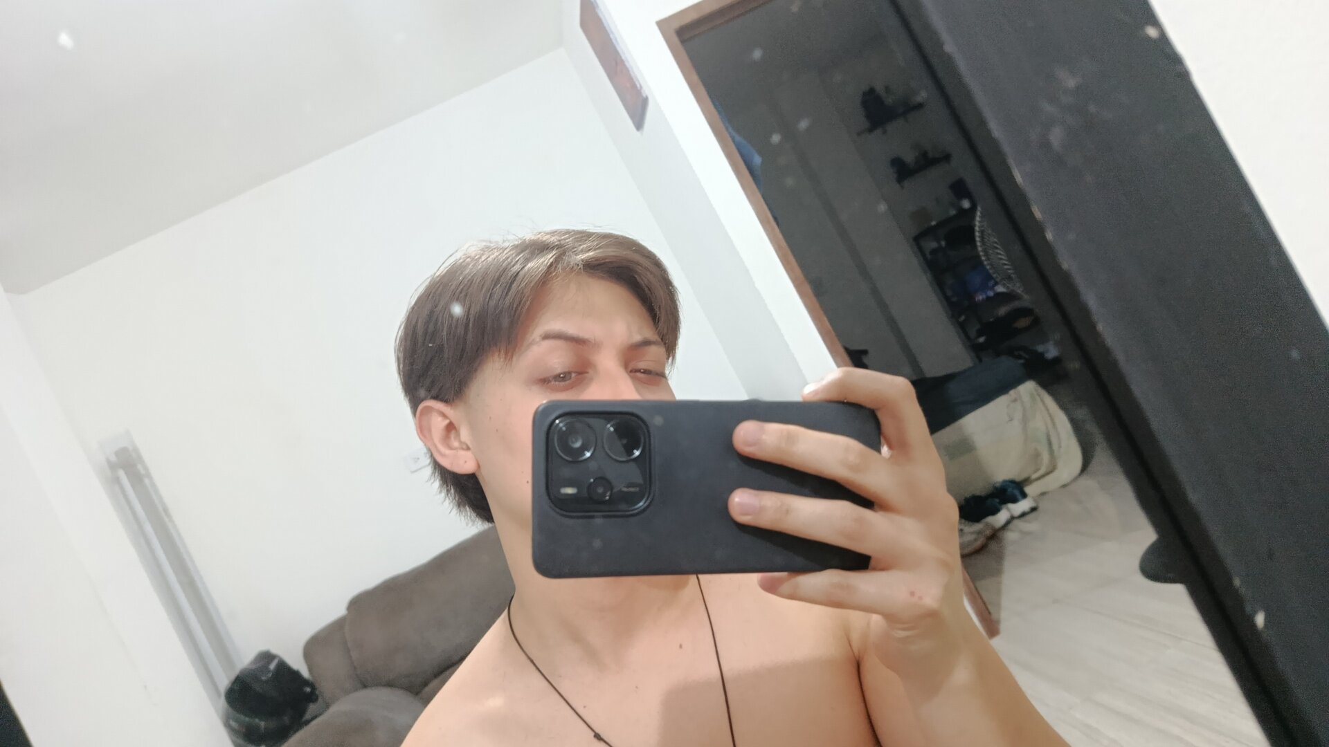 XXX Porn Photo of Nude zayn_noxville 1