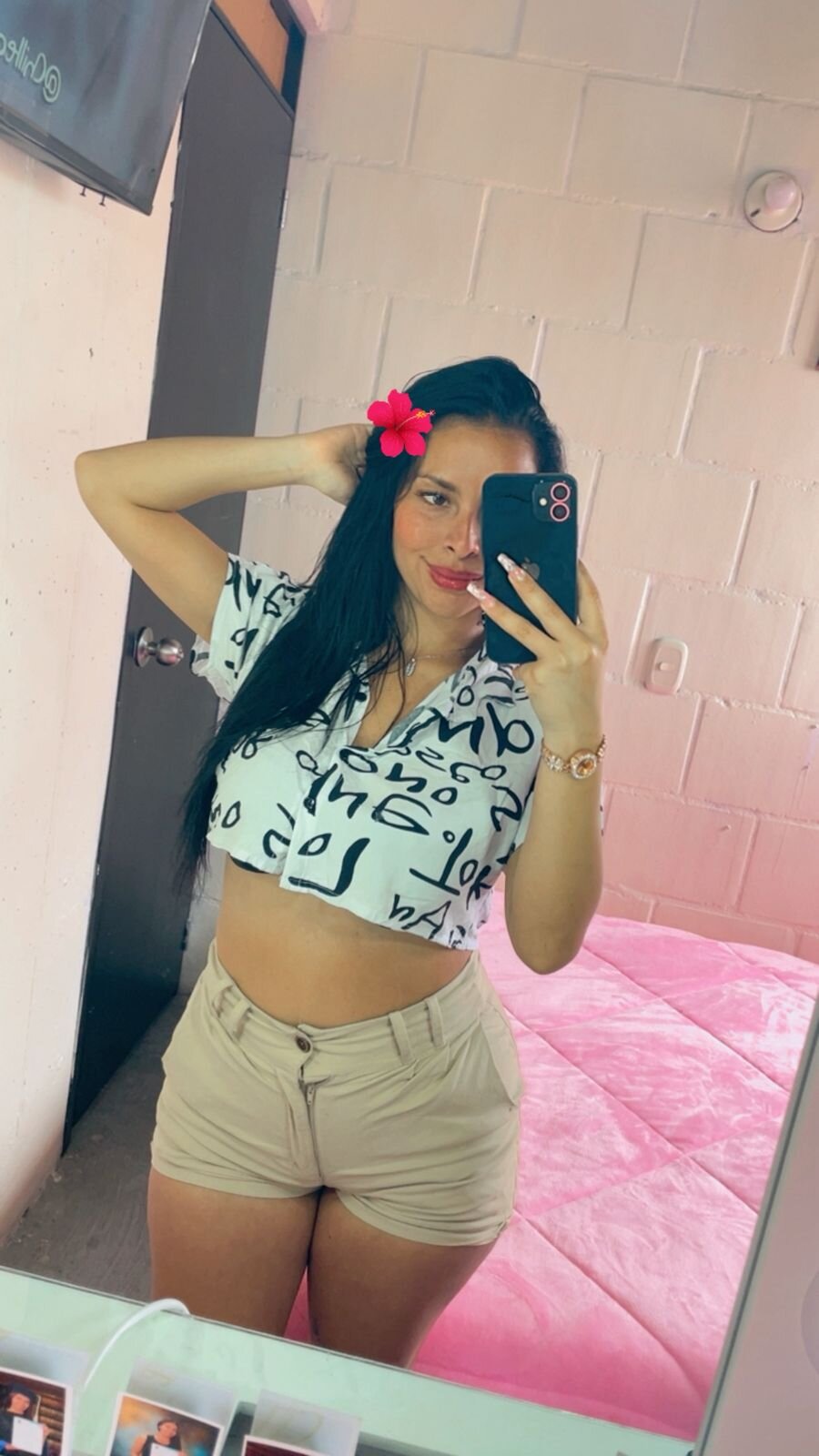 XXX Porn Photo of Nude vanesaa_mejia 4