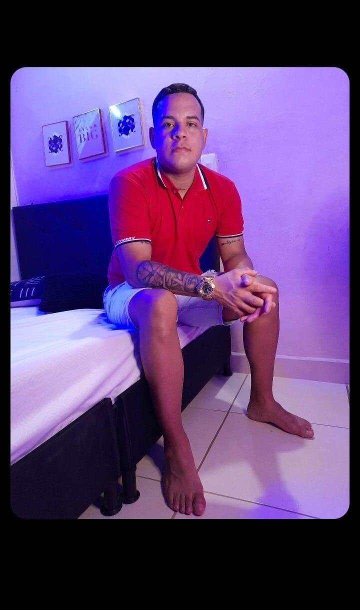 XXX Porn Photo of Nude cristian_maln1 2