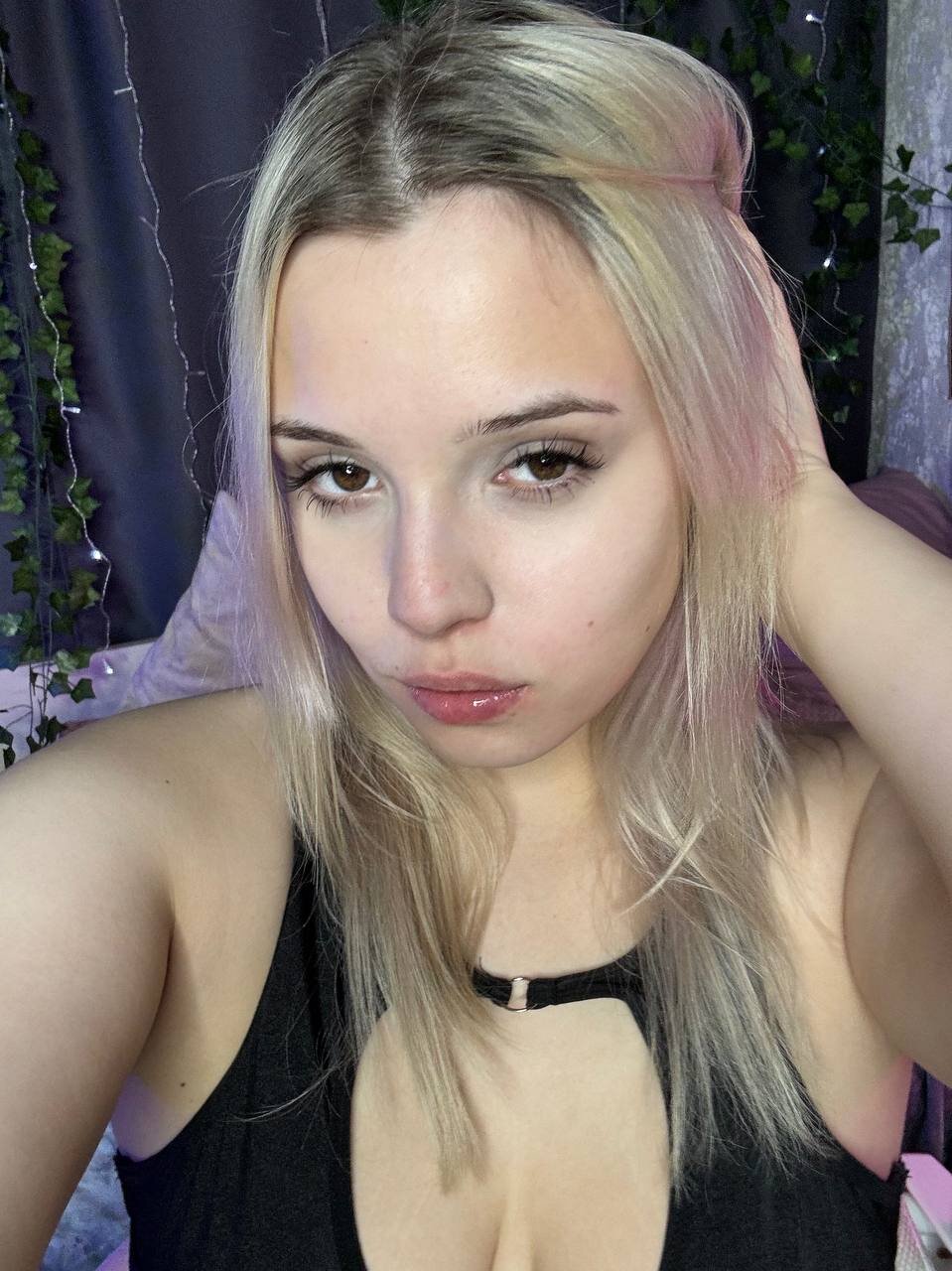 XXX Porn Photo of Nude DorisGaillard 360