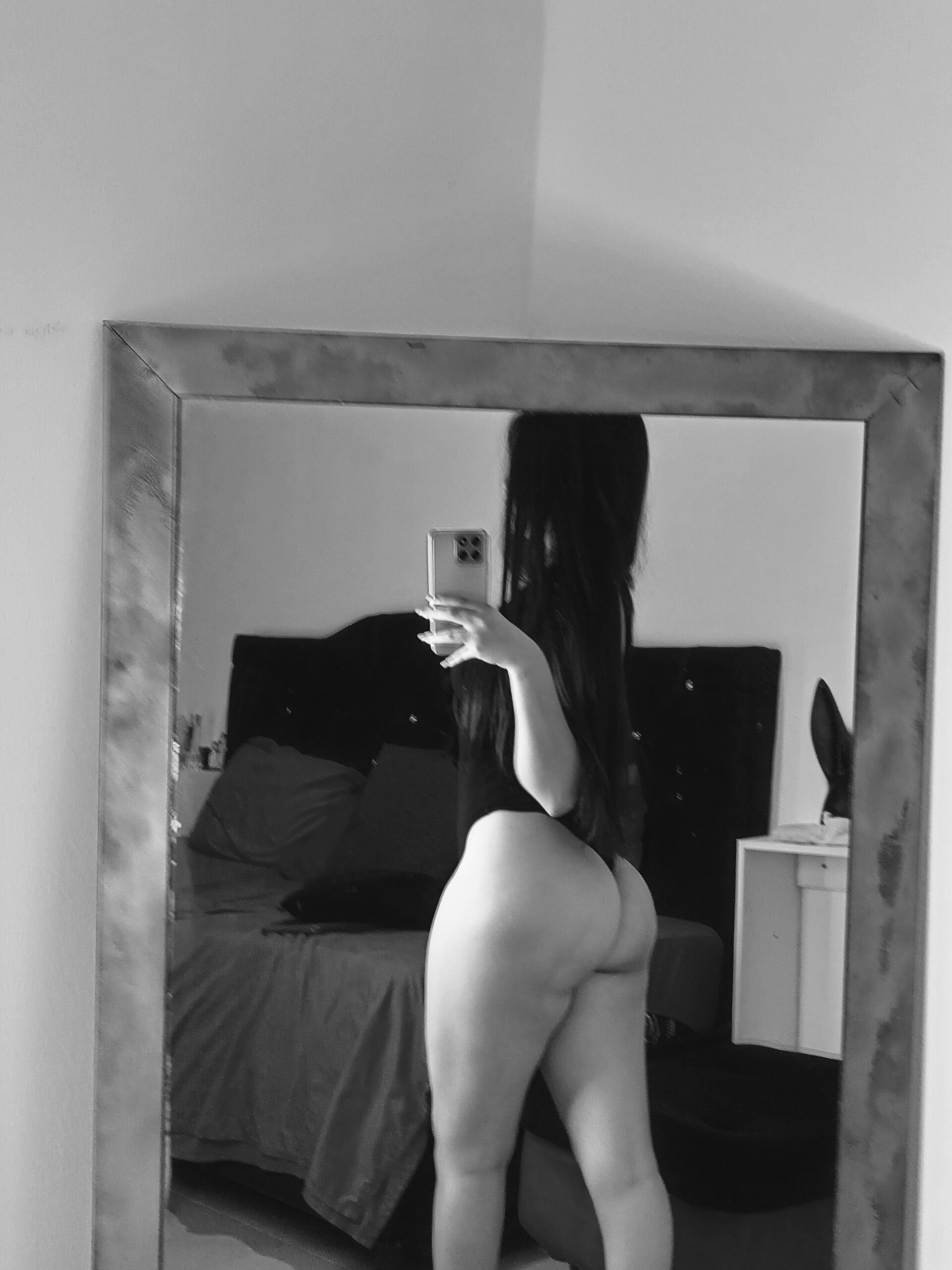 XXX Porn Photo of Nude _anais_bustamante_ 1