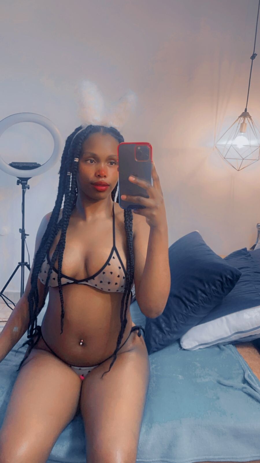 XXX Porn Photo of Nude zendaya_wilson 10