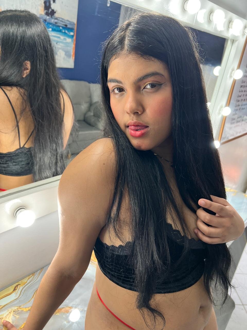XXX Porn Photo of Nude Xelena_Kiss 4