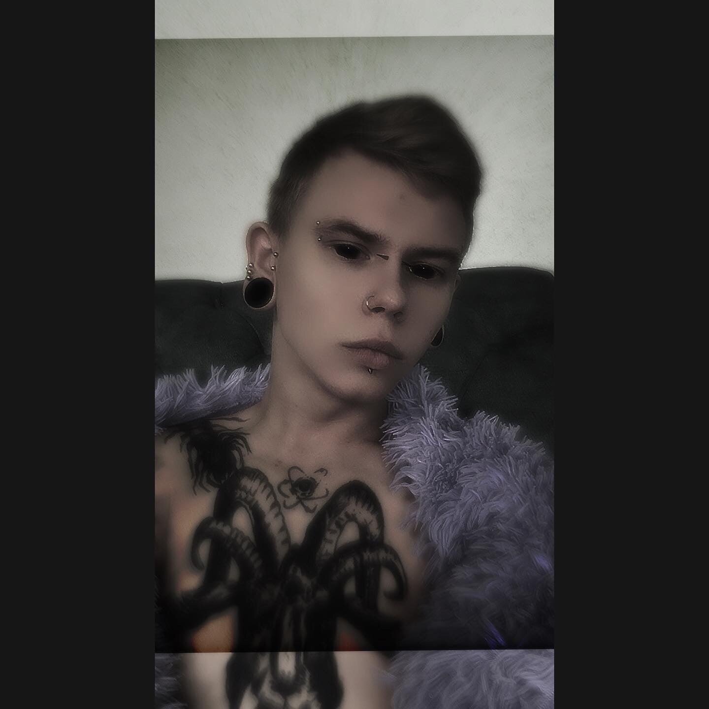 XXX Porn Photo of Nude _Horny_Boy_Hot 1