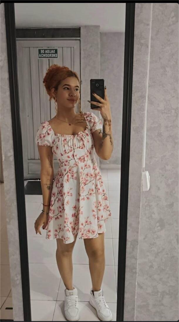 XXX Porn Photo of Nude avrilwaynee 1