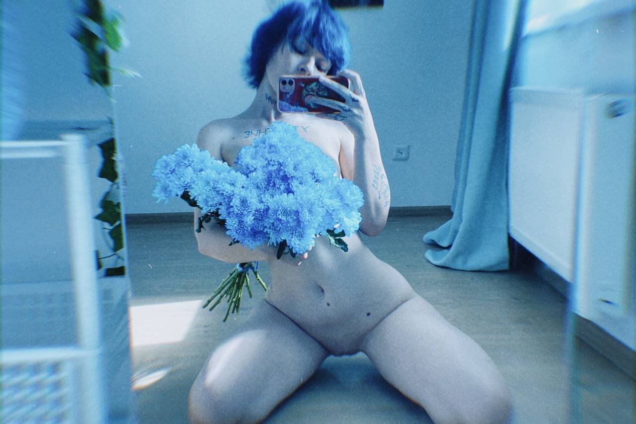 XXX Porn Photo of Nude pale_skin 1