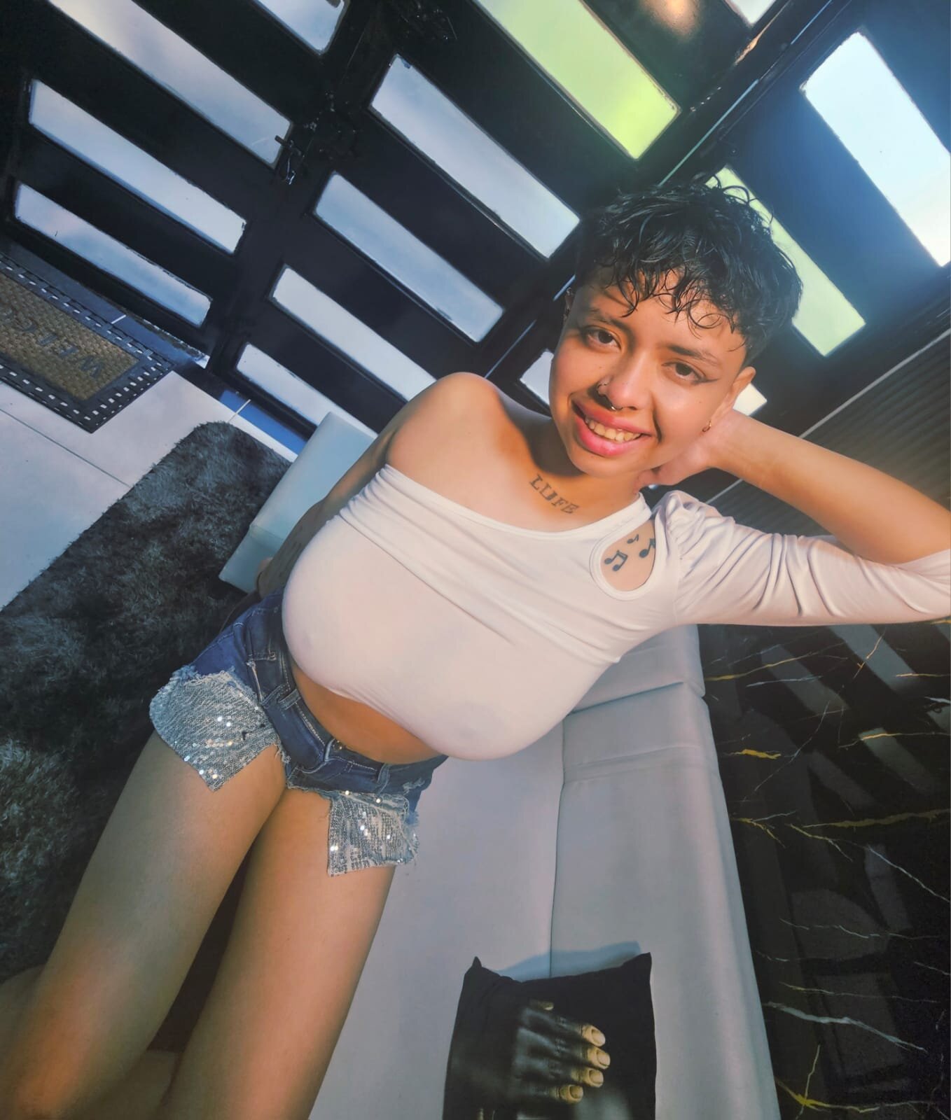 XXX Porn Photo of Nude lunabustygirl 30
