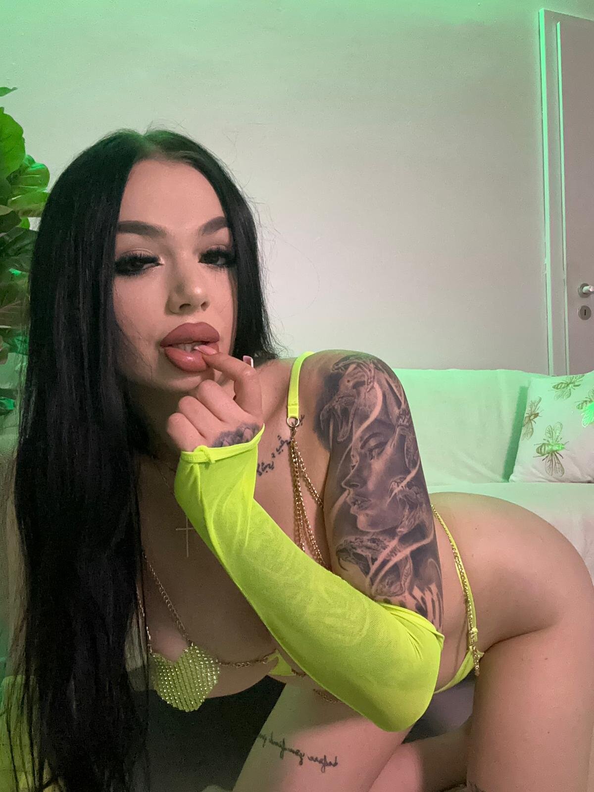 XXX Porn Photo of Nude TiaBelle 32