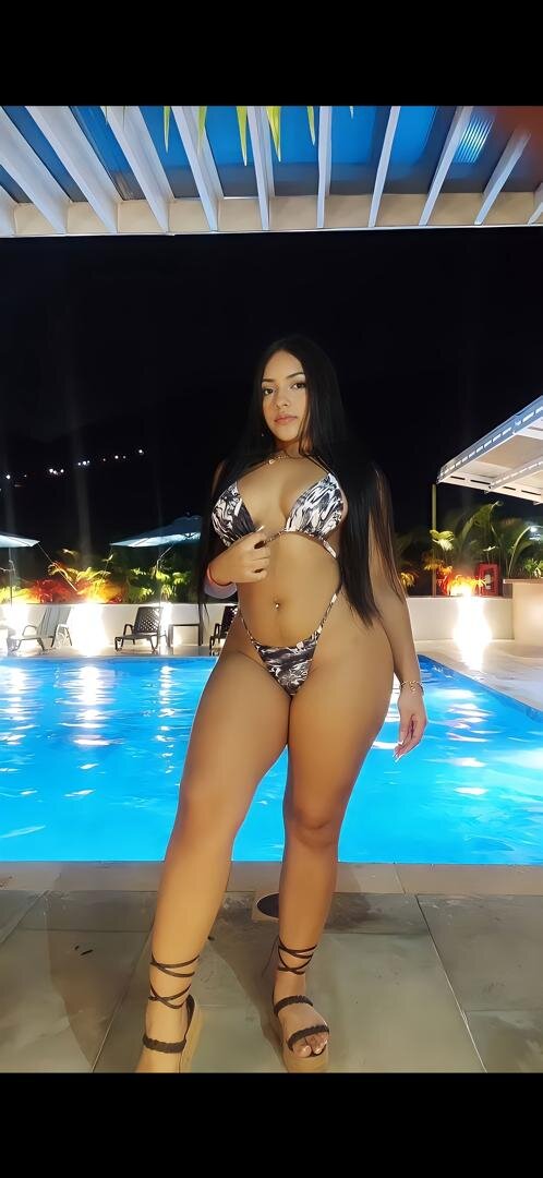 XXX Porn Photo of Nude Nicol_Mtz 13