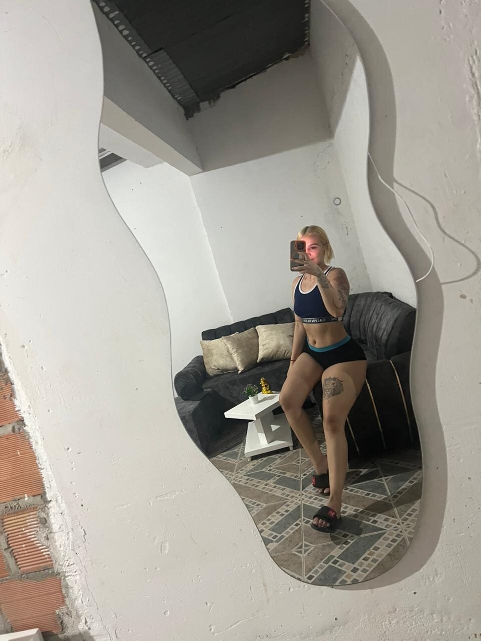 XXX Porn Photo of Nude IsabellaLuxeCycle 5