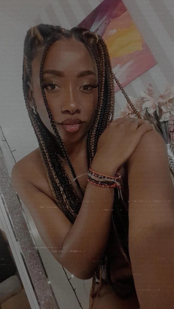 XXX Porn Photo of Nude DarkHoneyy 82