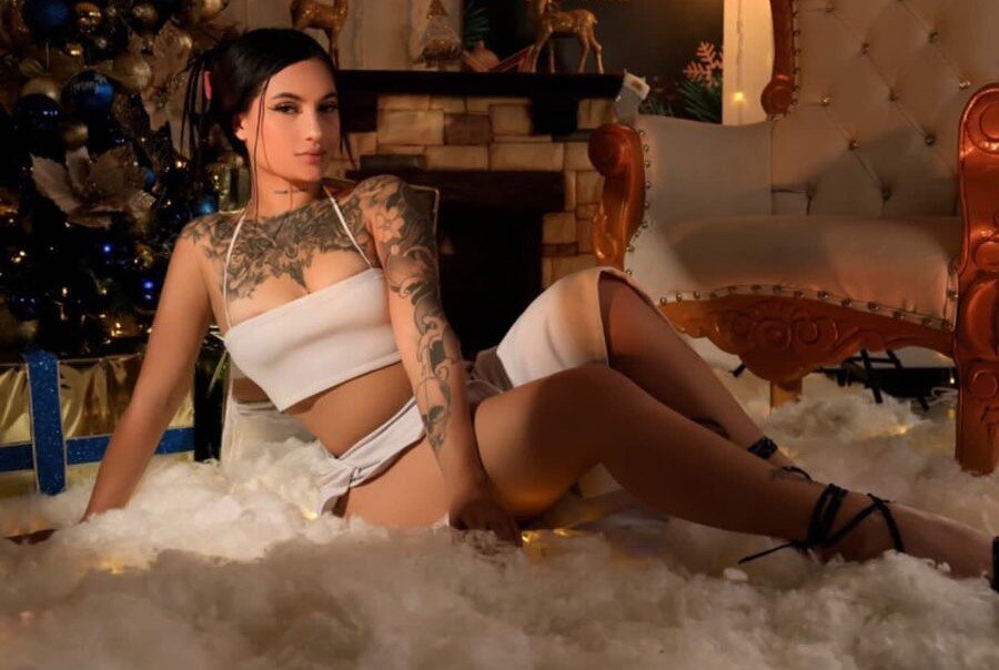 XXX Porn Photo of Nude SeraphineBlu_ 1