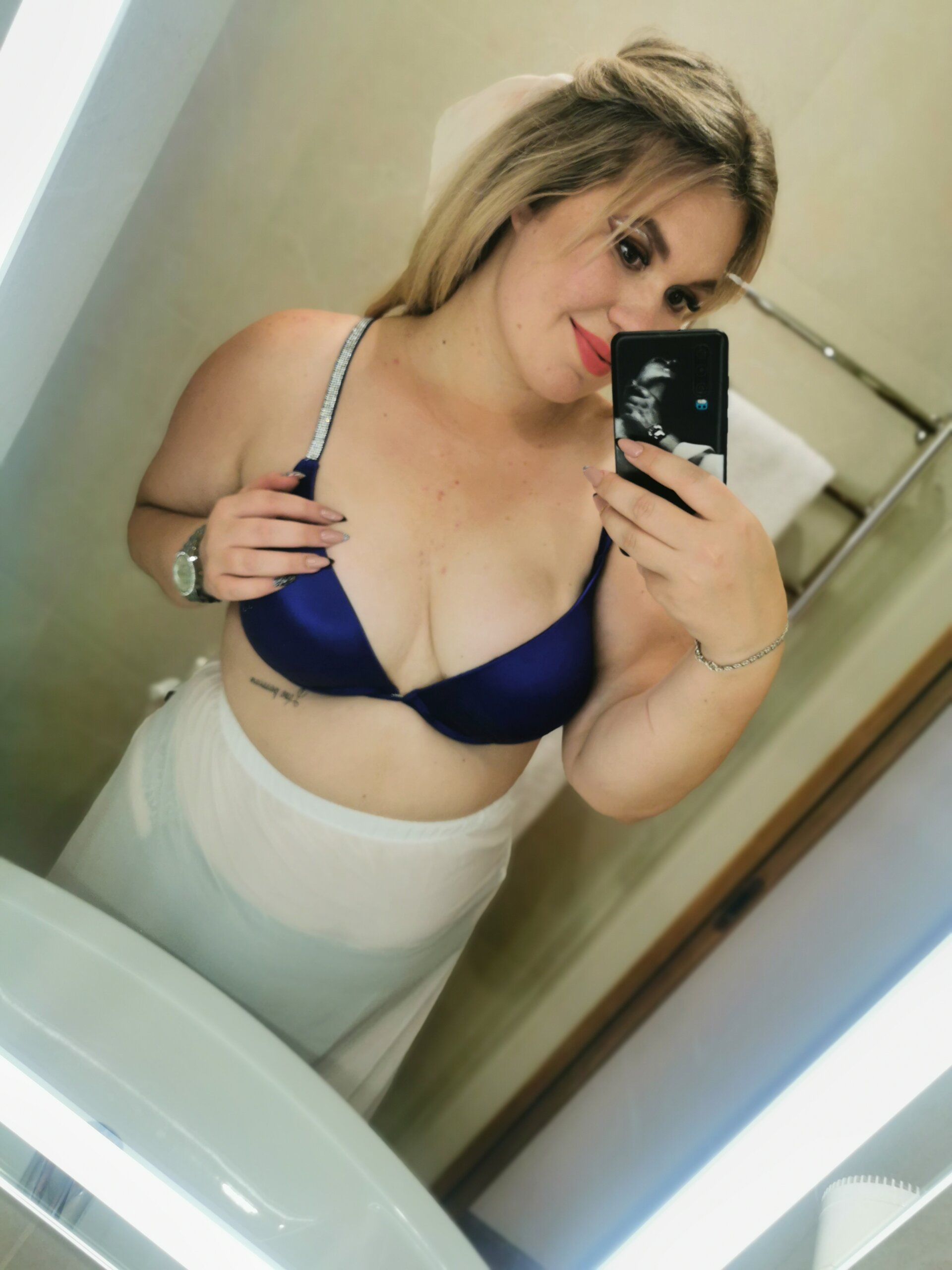 XXX Porn Photo of Nude HotTiffani 30
