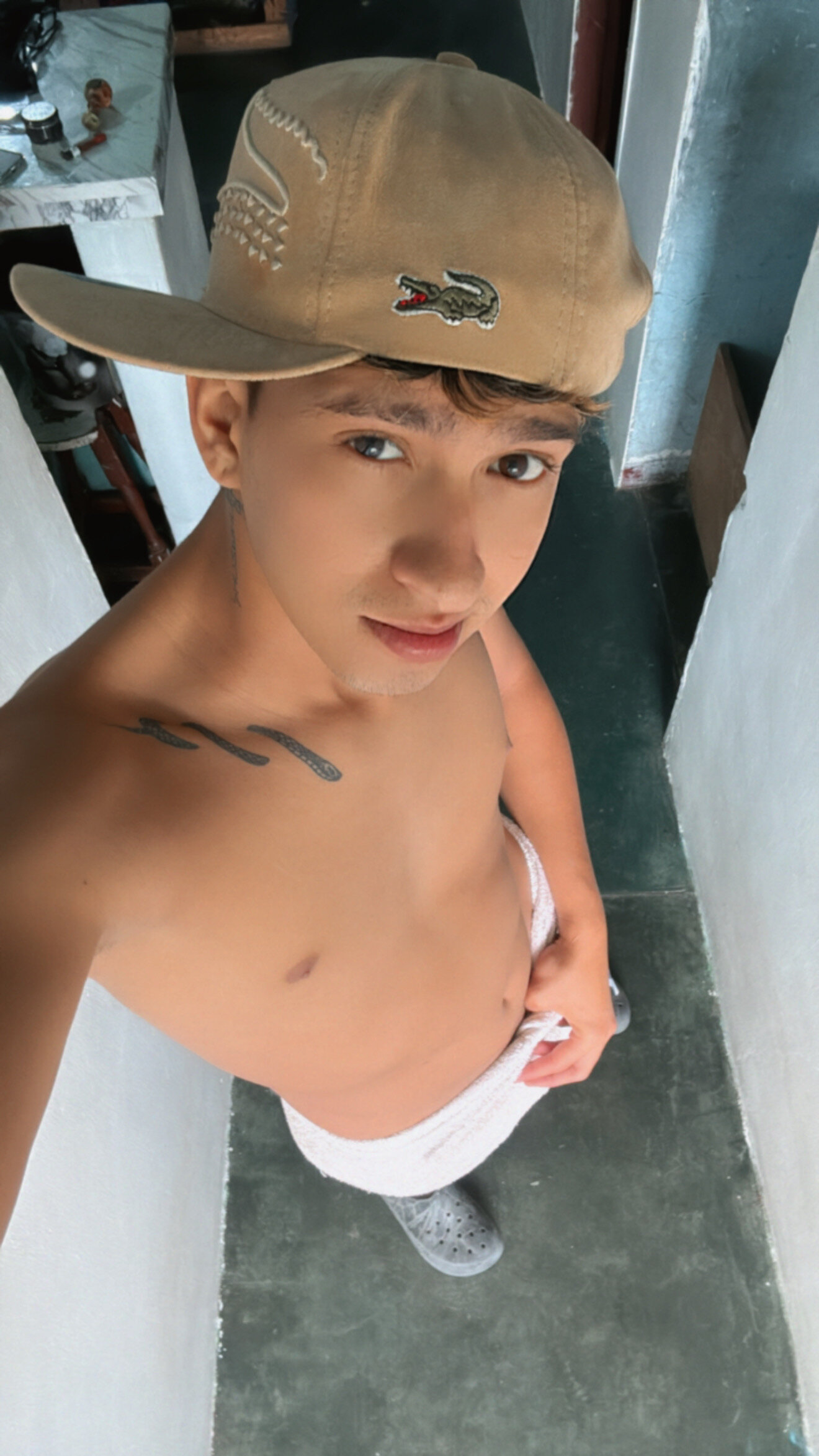 XXX Porn Photo of Nude neithan_sleitherx 4