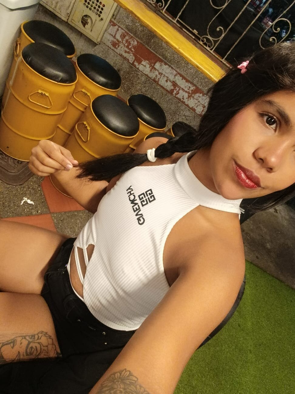 XXX Porn Photo of Nude Rosy_Emely 2