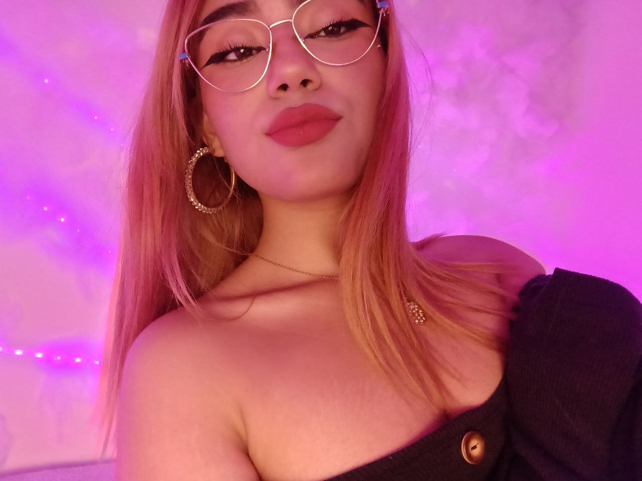XXX Porn Photo of Nude Baby_Vellvett 7