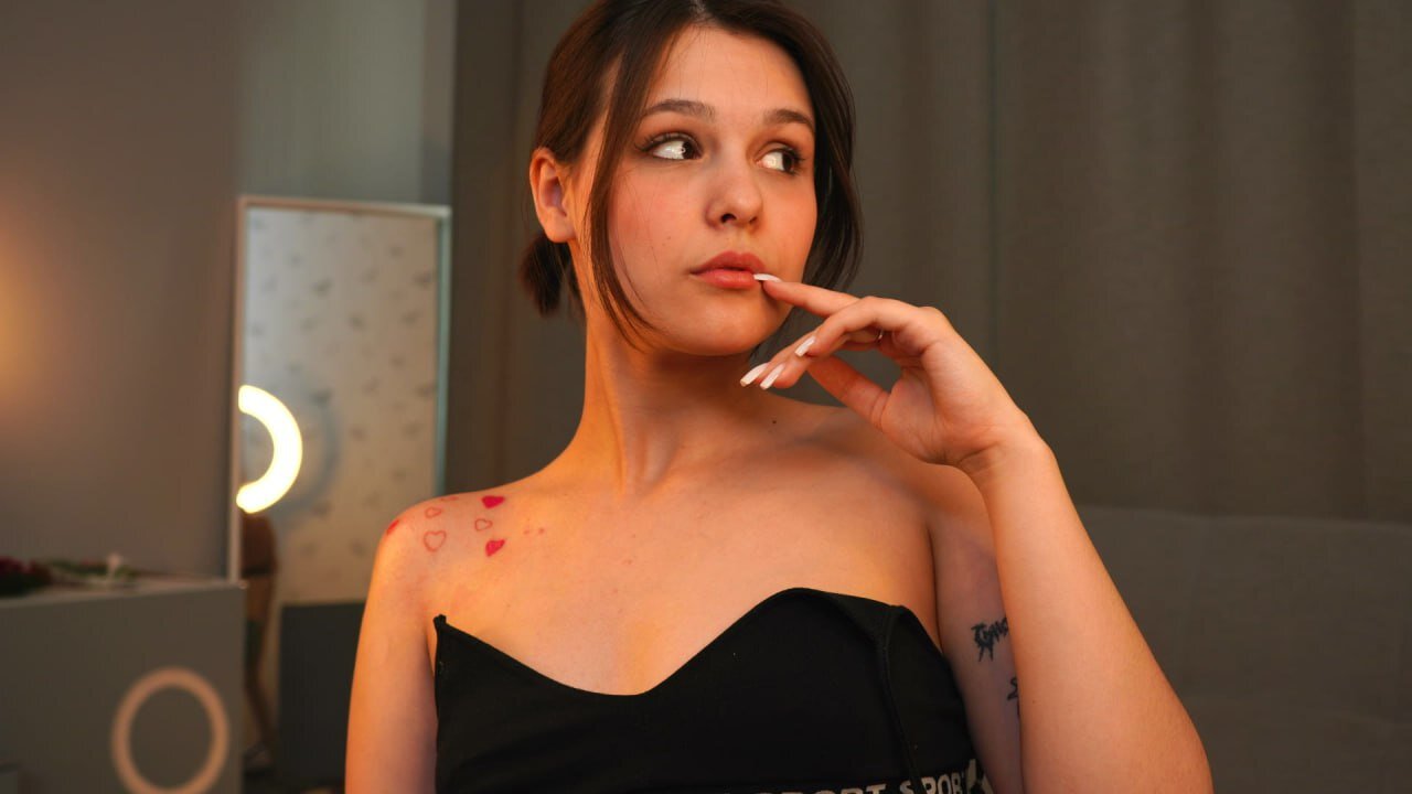 XXX Porn Photo of Nude EthalGold 1