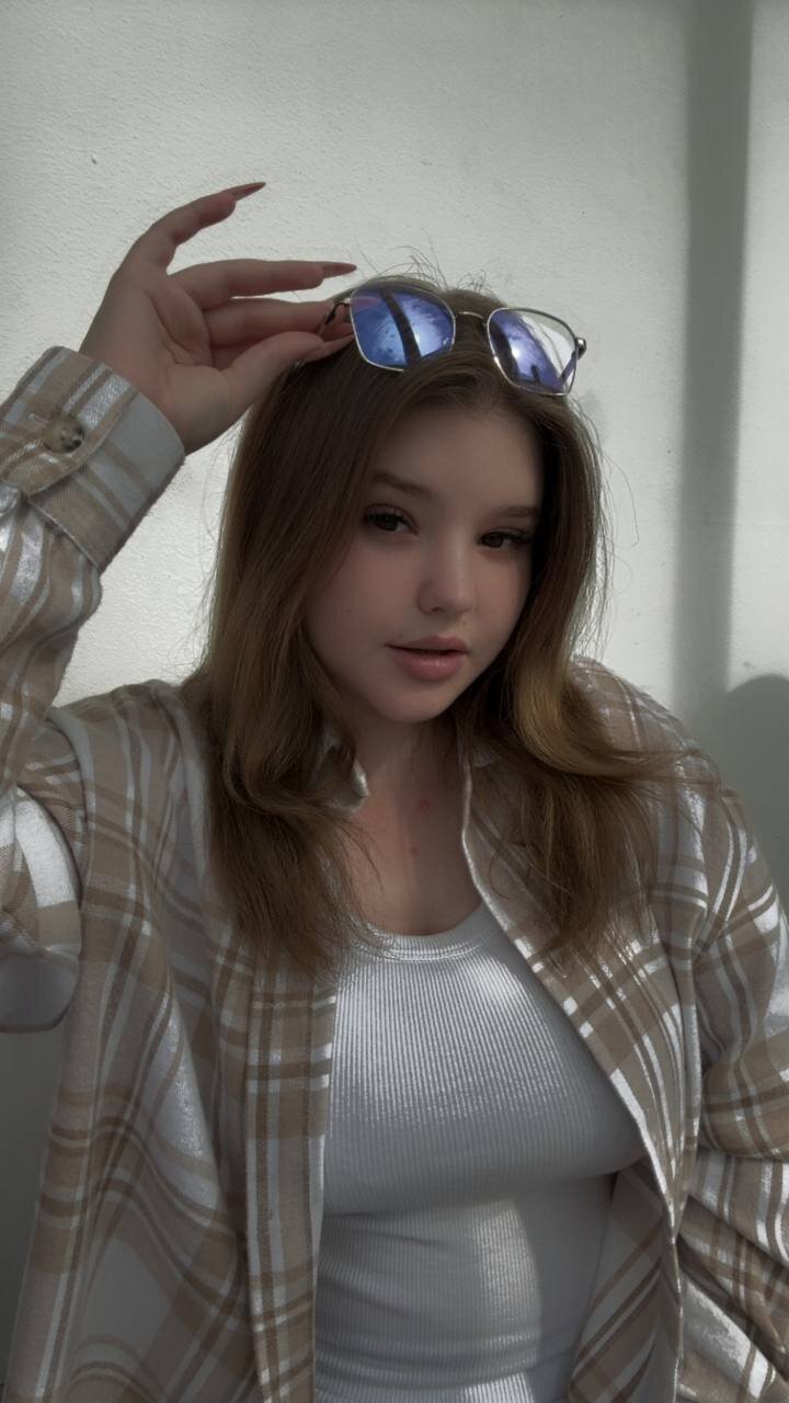 XXX Porn Photo of Nude RobinHalminton 3