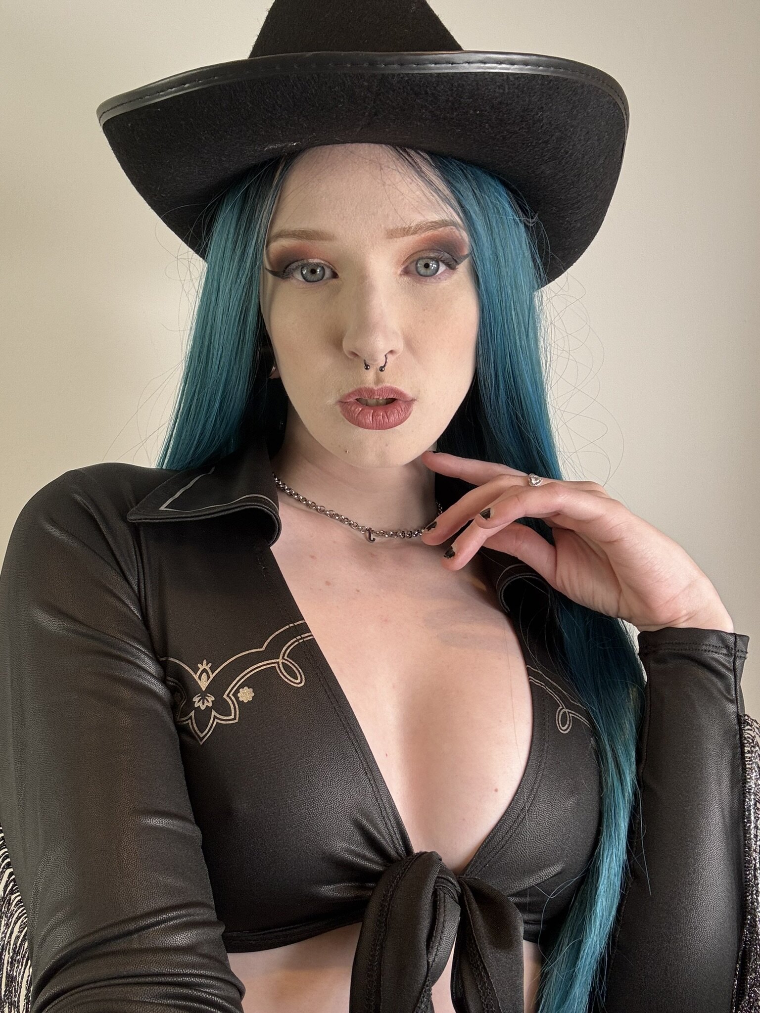 XXX Porn Photo of Nude tattooedSammie 86