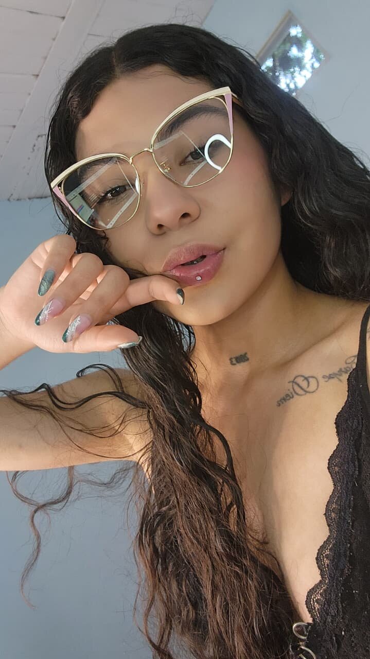 XXX Porn Photo of Nude babycherry19 3
