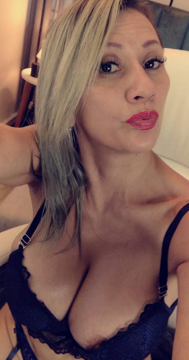 XXX Porn Photo of Nude AtheneaRusell 3