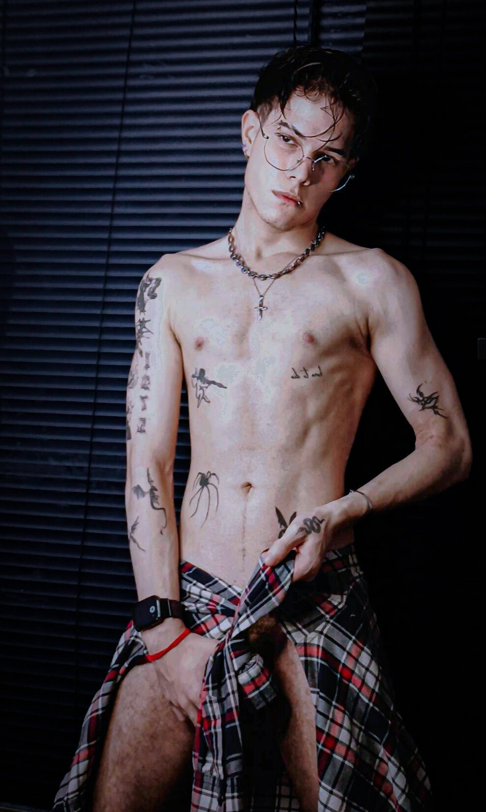 XXX Porn Photo of Nude damien_wolfx 8