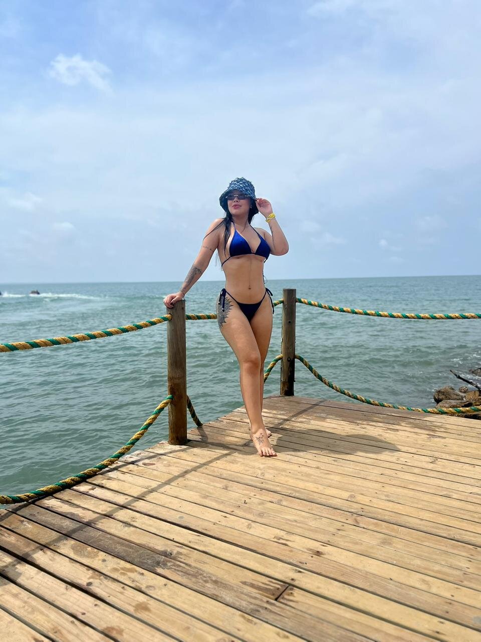 XXX Porn Photo of Nude antonella_rousse10 6