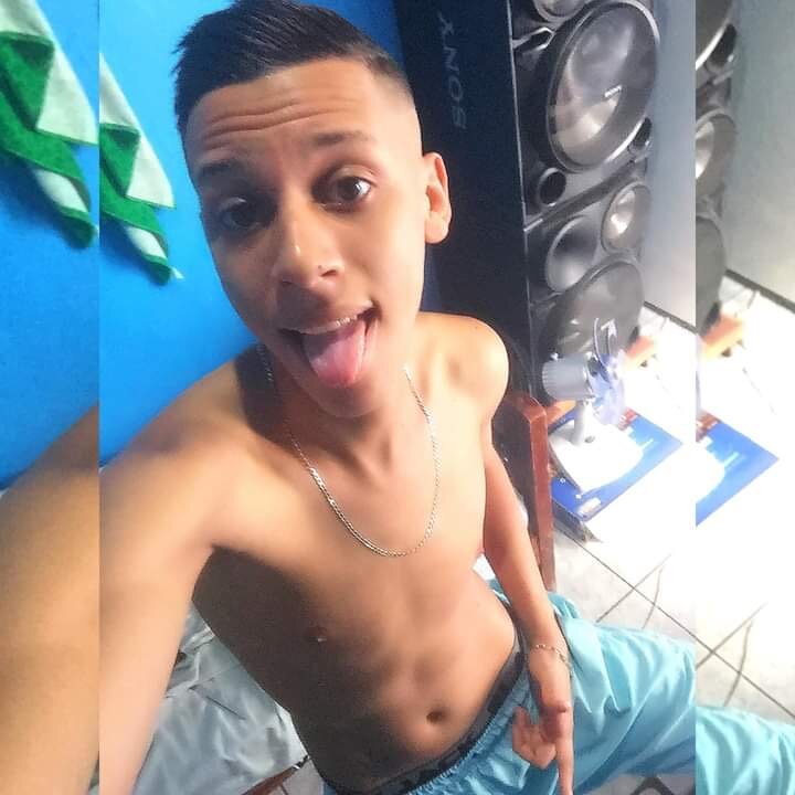 XXX Porn Photo of Nude bruniinhoo1910 2