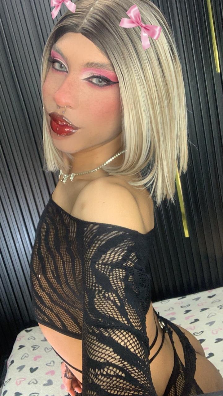 XXX Porn Photo of Nude AndyBlake_ 204
